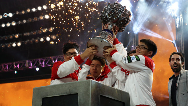 Quem é Toyz profissional de League of Legends?