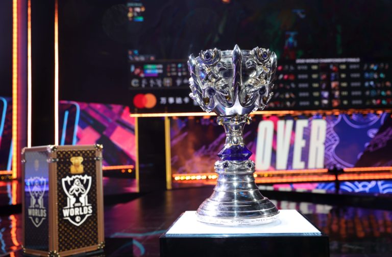 Estrelas de League of Legends com mais Campeonatos Mundiais