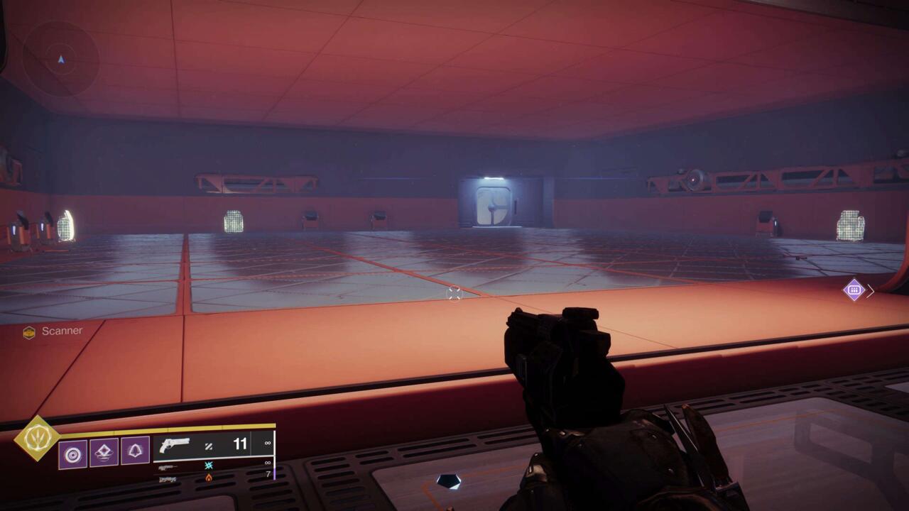 Os três consoles brilhantes são visíveis através do aprimoramento Scanner na janela superior.