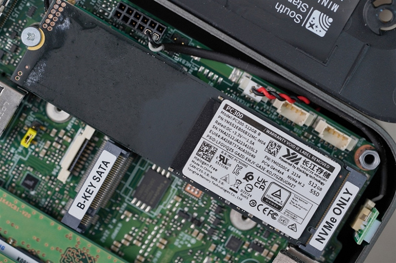 Código na embalagem, consumo de 20W e 95 FPS em League of Legends. Todos os recursos do PC de mesa Xiaomi Host Mini 47 Código na embalagem, consumo de 20W e 95 FPS em League of Legends. Todos os recursos do PC de mesa Xiaomi Host Mini