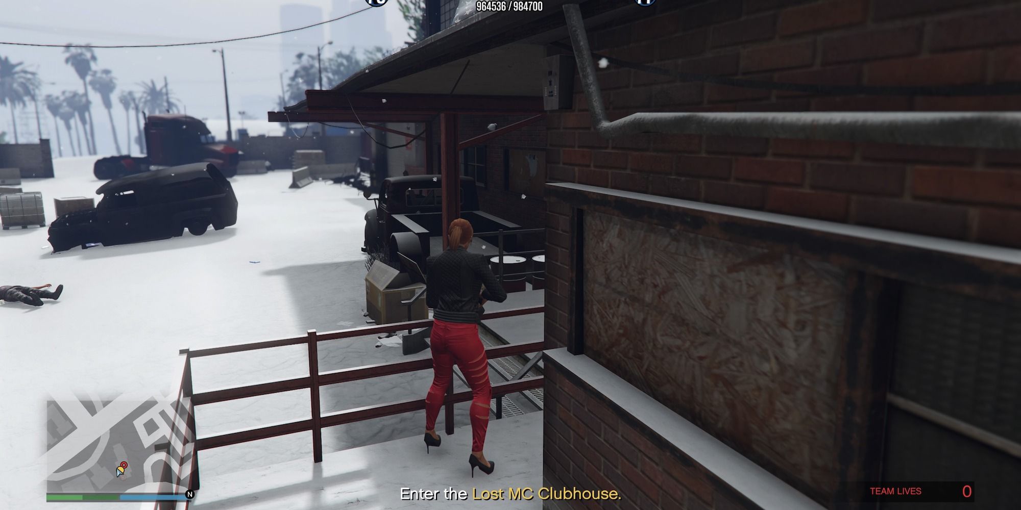 Entrando no Lost MC Clubhouse GTA Online
