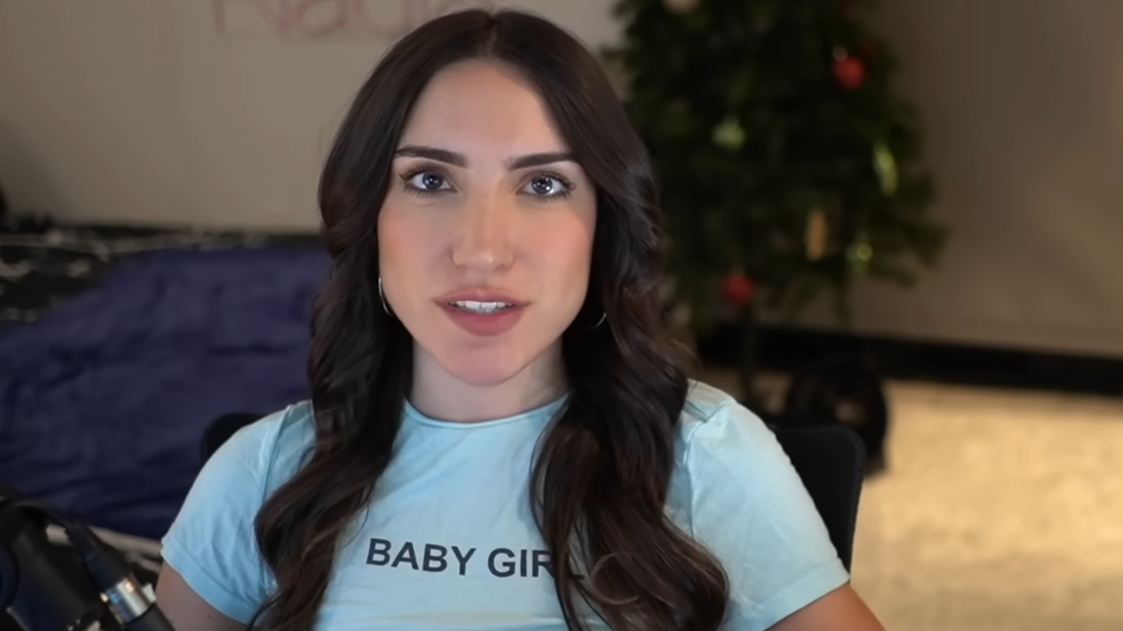A streamer do Warzone, Nadia, pede desculpas após o banimento do Twitch por doxxing do visualizador