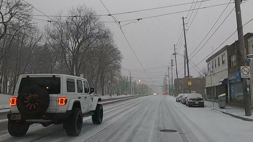 Neve, garoa congelante atingem partes do GTA