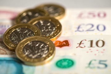 Milhões no Universal Credit perdendo dinheiro no valor de £ 1.200 - como obtê-lo