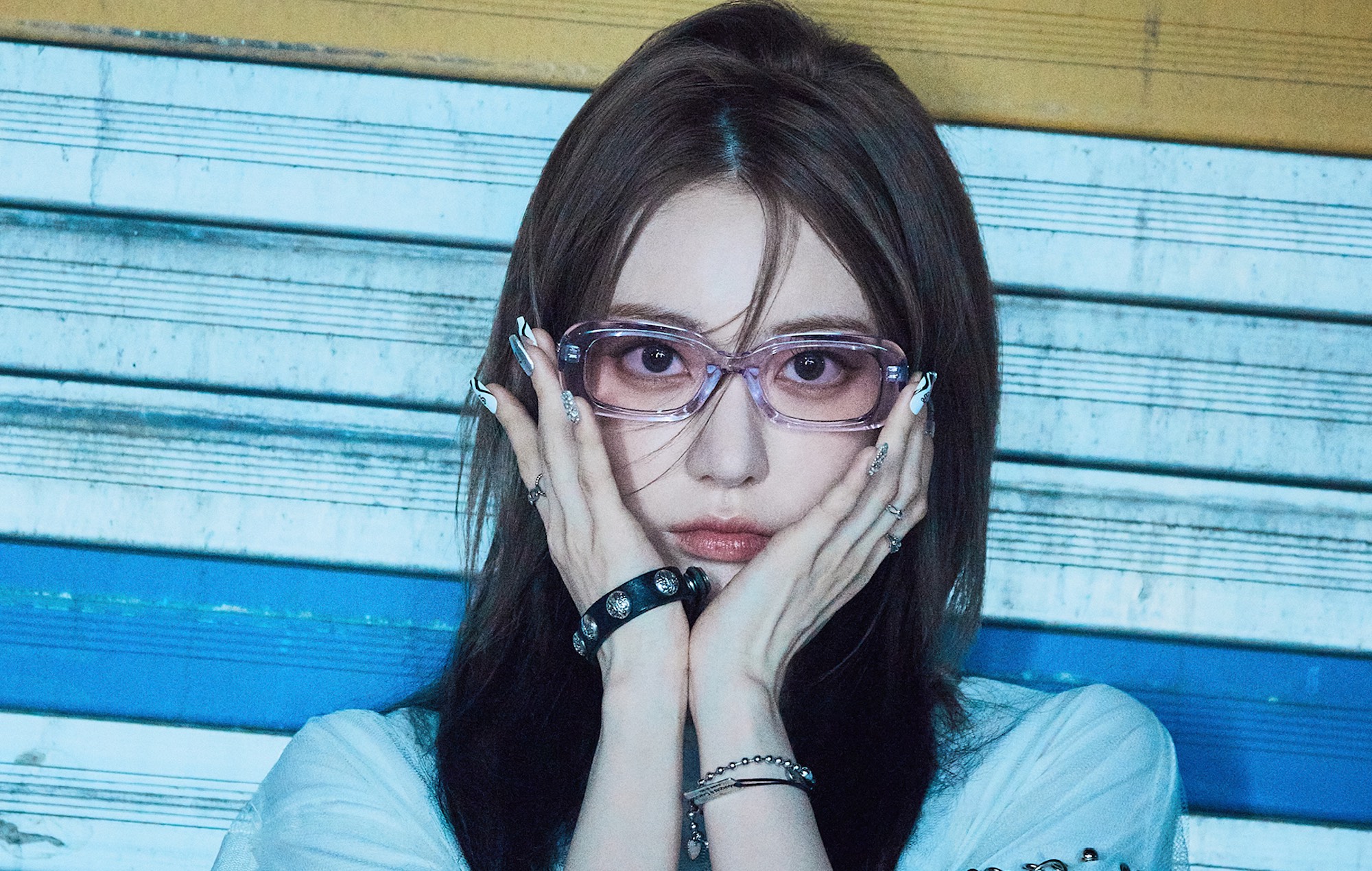 Sakura do LE SSERAFIM melhorou seu coreano jogando 'League Of Legends'