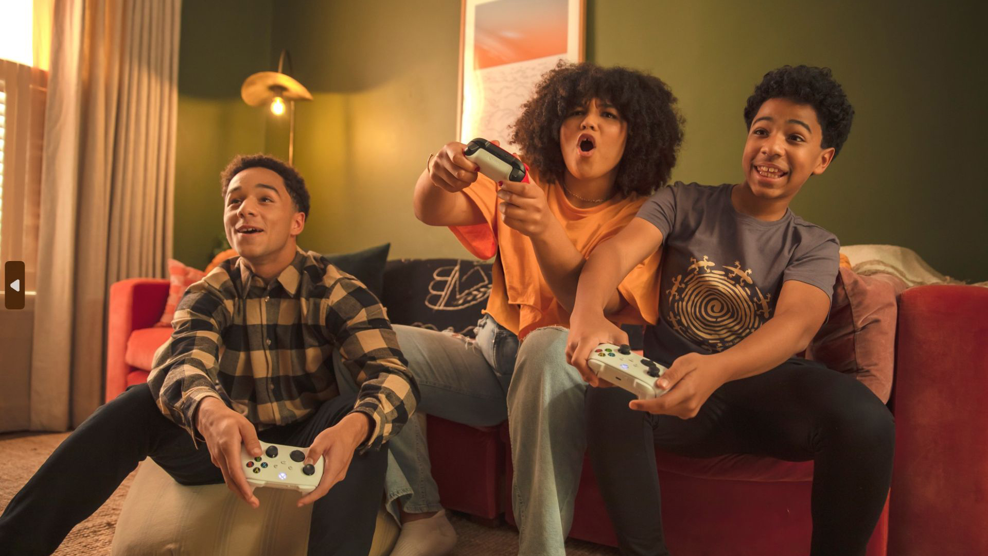 Xbox comemora o dia da Internet mais segura com o novo mundo de aprendizado com tema de privacidade do Minecraft e dicas de segurança para os pais