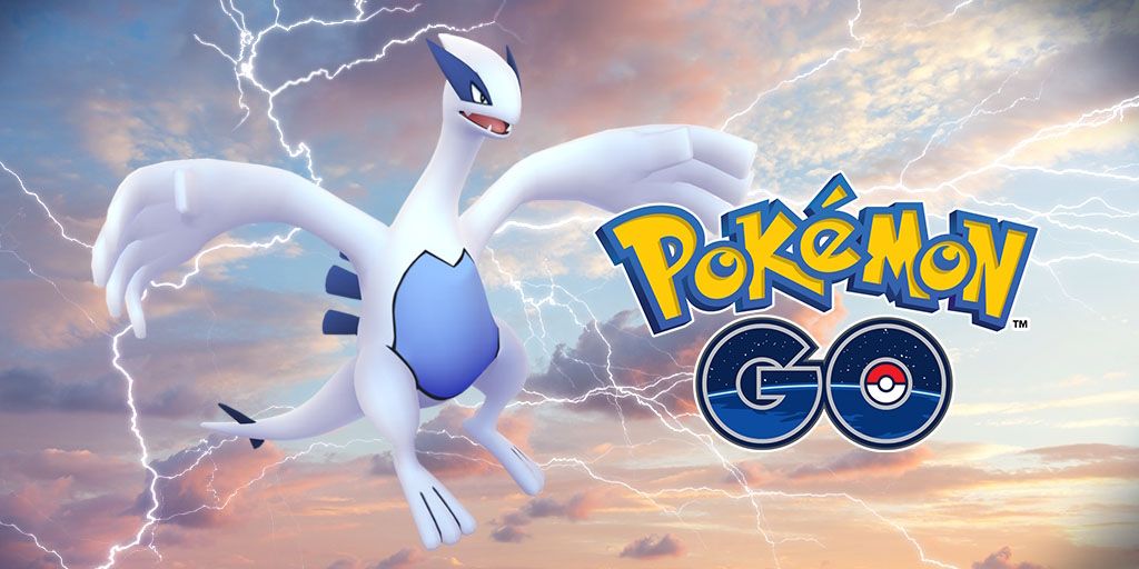 Lugia voando no céu cheio de raios, com o logotipo do Pokémon Go à direita