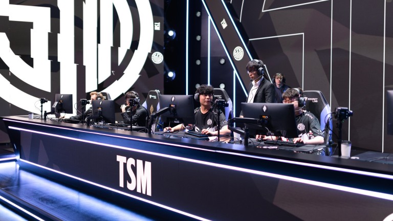 GM da TSM responde ao relatório alegando que a lista de LoL recebeu um ultimato de corte de pagamento de 24 horas