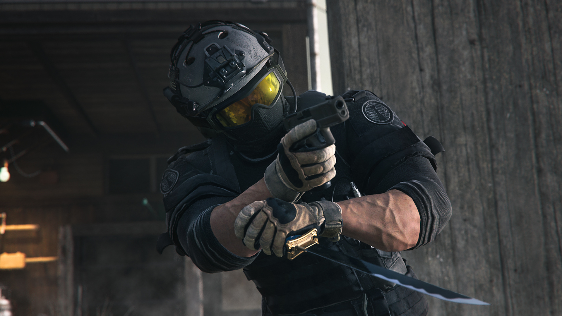 Warzone 2 players are desperate for simple Squad HUD change