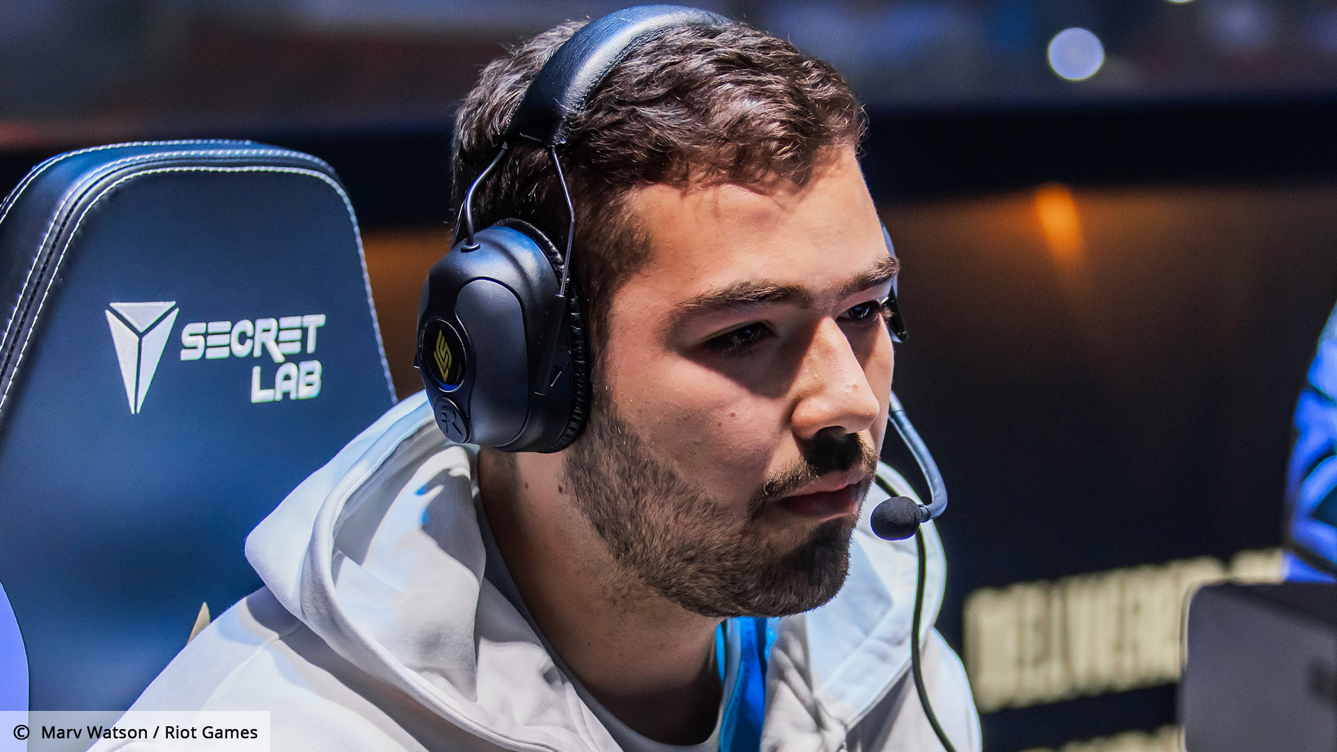 Riot se move enquanto voto de greve do LoL LCS desencadeia disputa de lista em toda a região