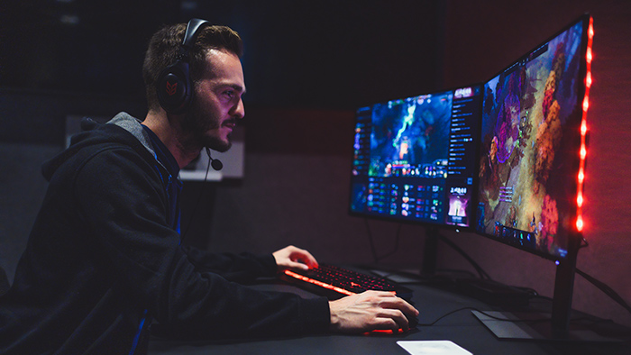 Desbloqueie todo o seu potencial de jogo com Modycore.com: a melhor fonte de hacks do Valorant, truques do Fortnite e dicas e truques do Warzone