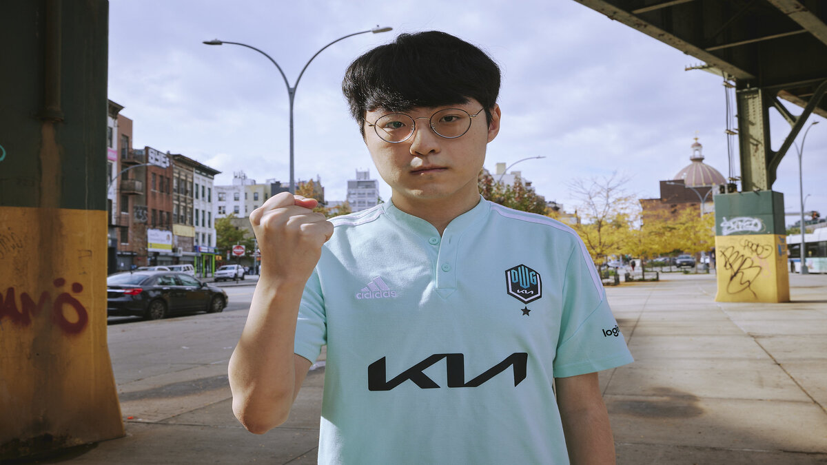 ShowMaker Hilariously Explains K’Sante State in League of Legends