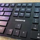  Um teclado mecânico de baixo perfil é bom para jogos?  Revisão Cherry KW X ULP 