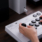 Promoção excepcional no 8BitDo Arcade Stick para Xbox Series X|S, Xbox One e PC Creo Gaming