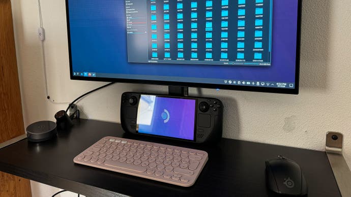 deck de vapor com o ktc g27p6 oled
