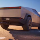 Uma colaboração surpreendente entre a Epic Games e a Tesla em Fortnite e Rocket League! Creo Gaming